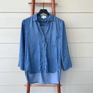 Cloth & Stone Chambray Spotted Animal Print Button Down Top Blue Small